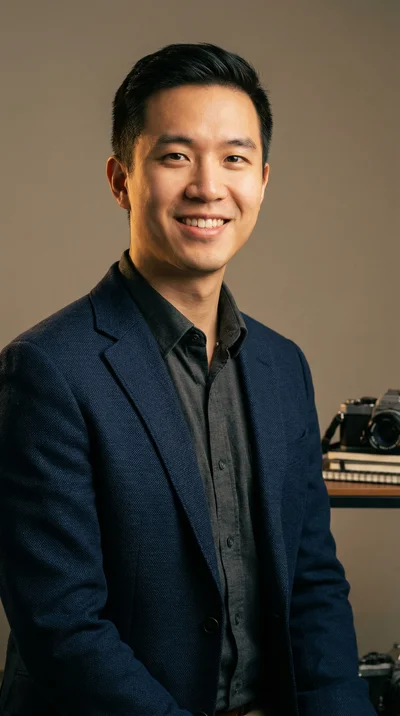 少妇 | 原创视频制作与影视传媒网站 | 放心观看 首席影评人陈逸飞个人照片